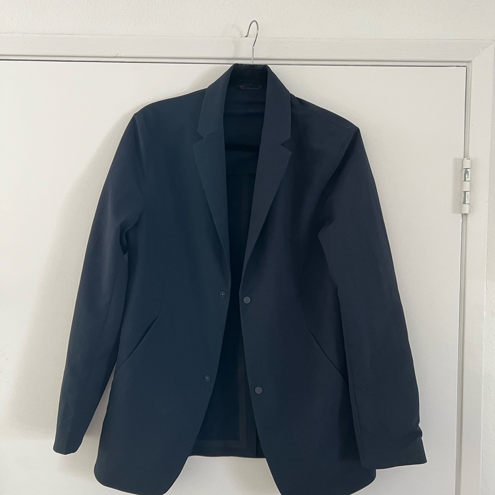 Lululemon Men’s Blazer